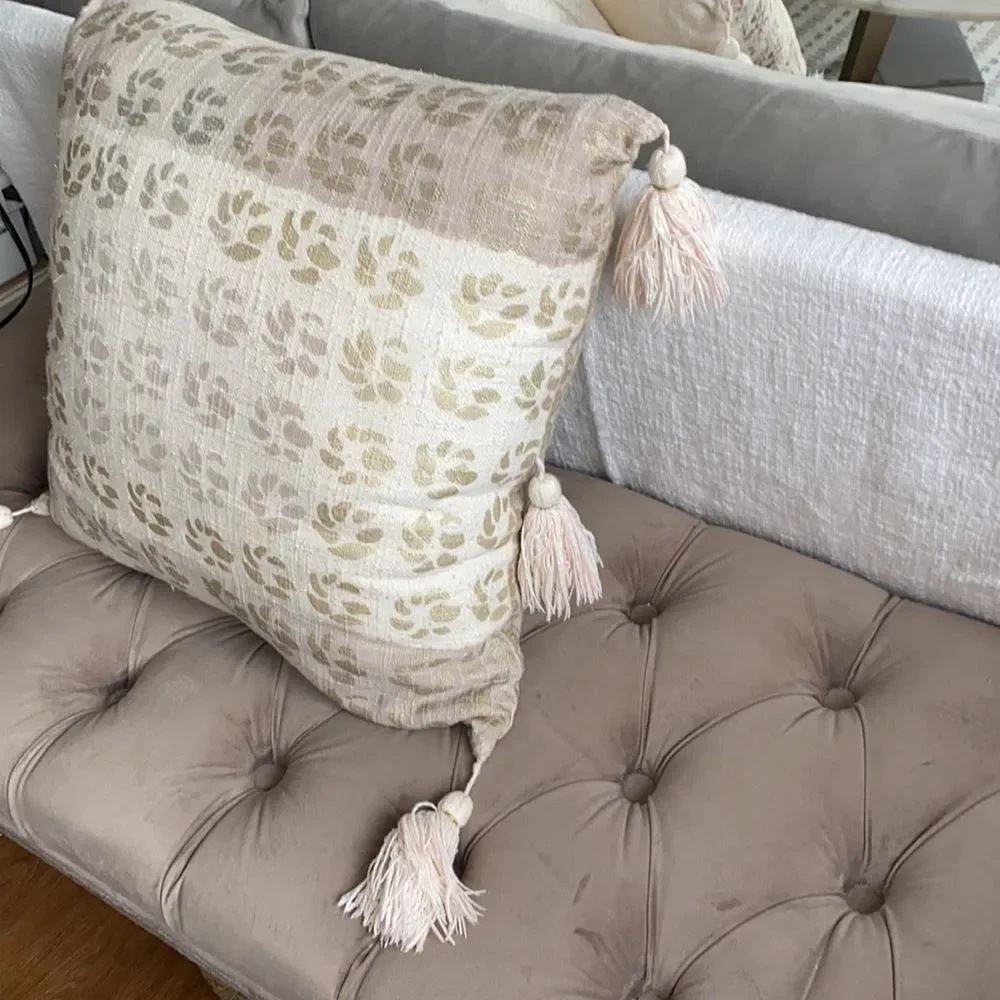 Anthropologie Tasseled Constance Pillow Case - Picture 4 of 12